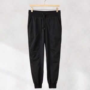 Lululemon Ready to Rulu Jogger Pants – Black | Size 6